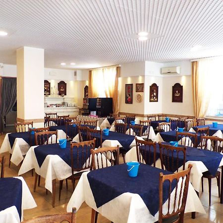 Hotel Graziella Mare 里米尼 外观 照片