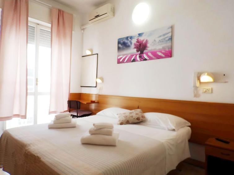 Hotel Graziella Mare 里米尼 外观 照片