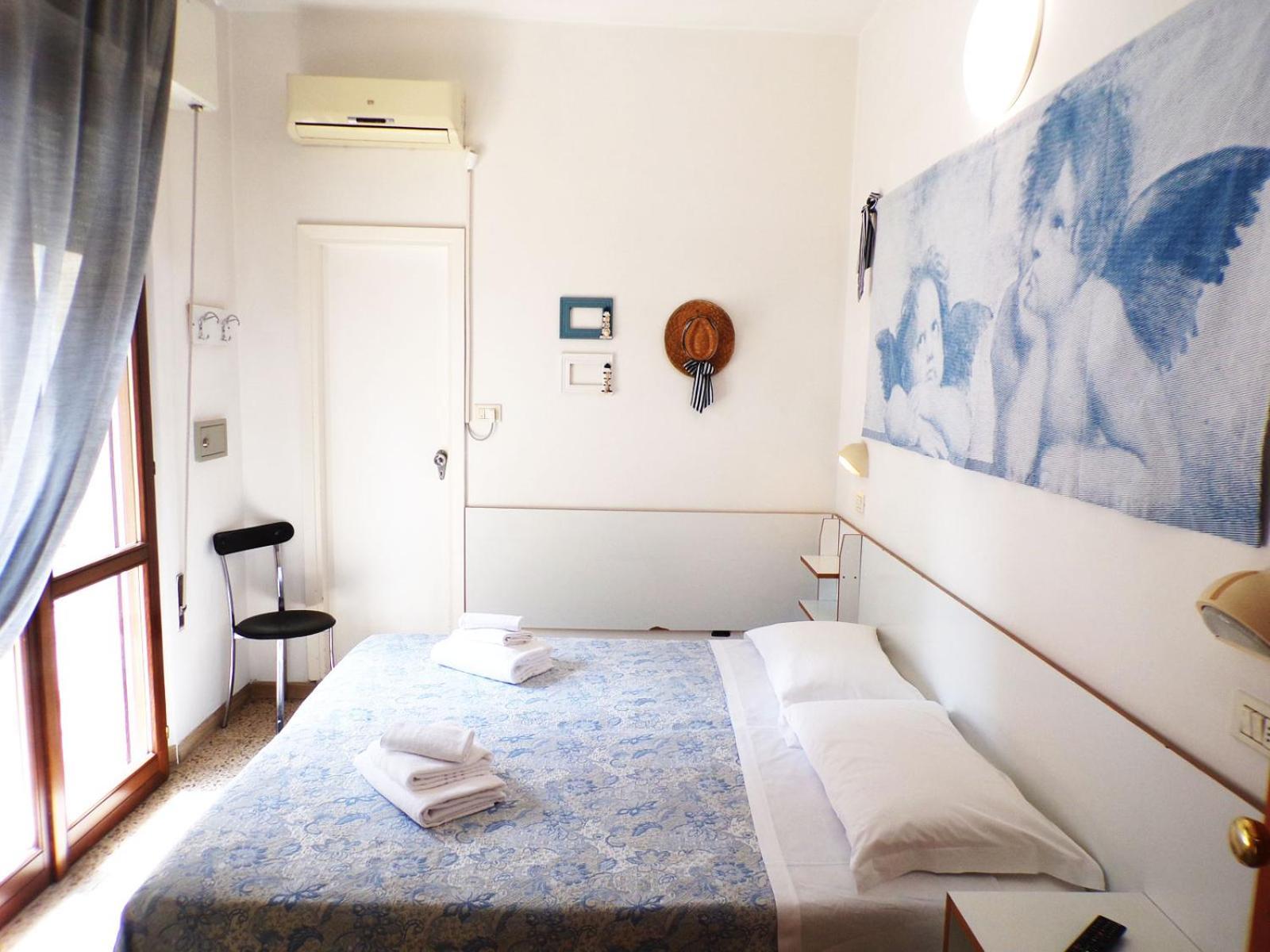 Hotel Graziella Mare 里米尼 外观 照片